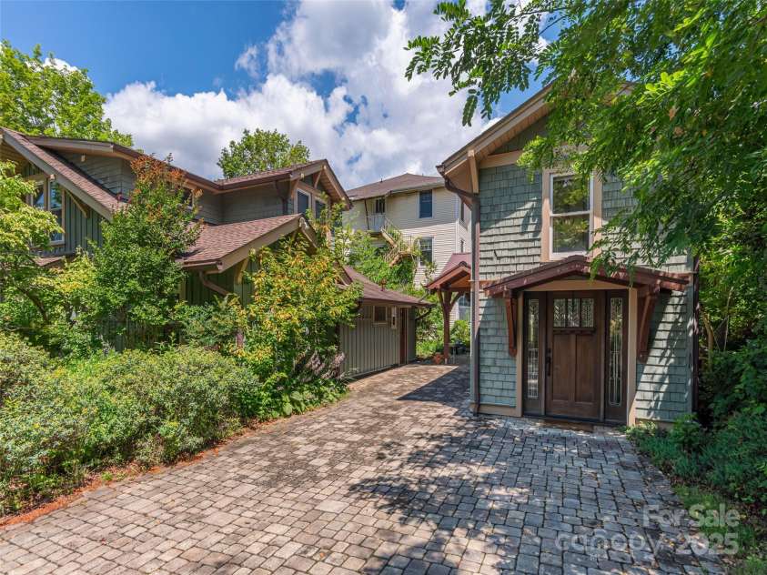 213 Chapel Drive, Lake Junaluska, NC 28745.  MLS# CAR4290739, YatesRealty ID 4161. 