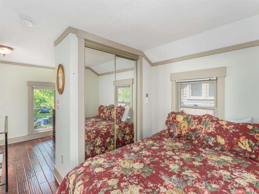 213 Chapel Drive, Lake Junaluska, NC 28745.  MLS# CAR4290739, YatesRealty ID 4161. 