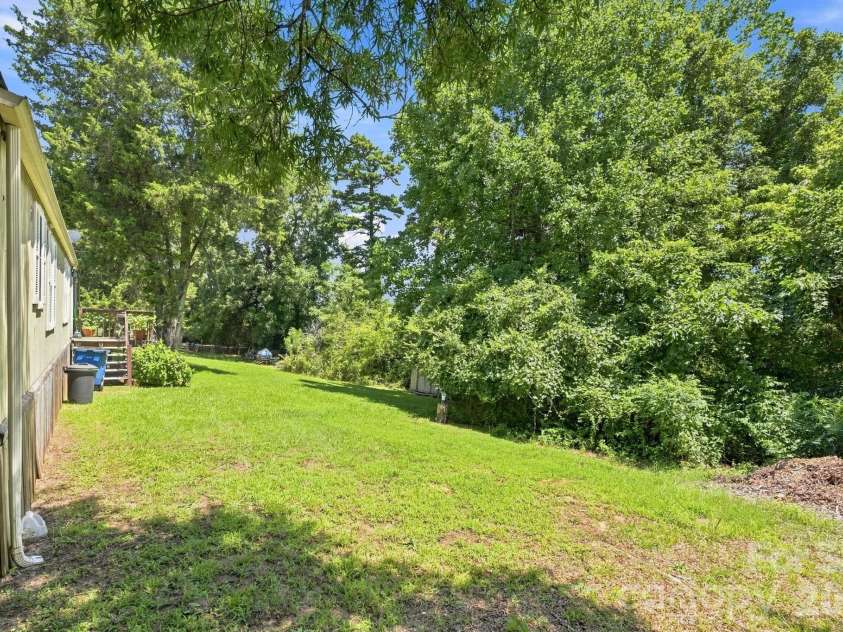 109 Ray Dawn Lane, Mooresville, NC 28117.  MLS# CAR4409110, YatesRealty ID 41612. 