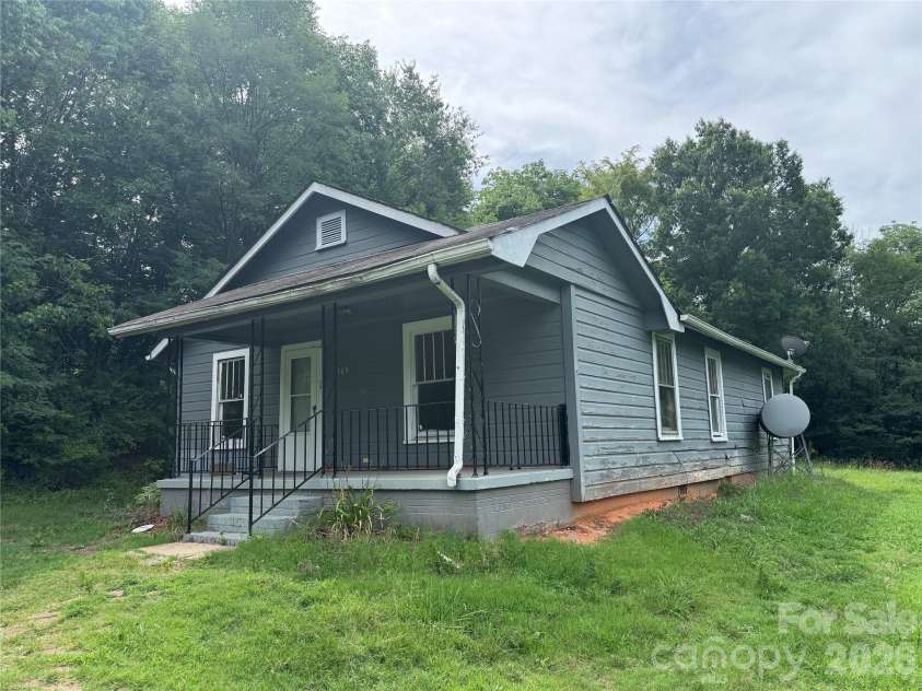 165 Stafford Drive, Salisbury, NC 28144.  MLS# CAR4409889, YatesRealty ID 41618. 