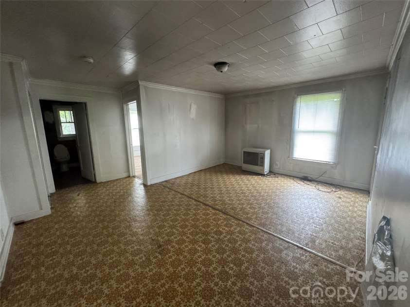 165 Stafford Drive, Salisbury, NC 28144.  MLS# CAR4409889, YatesRealty ID 41618. 