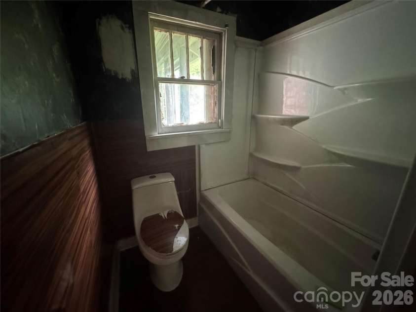 165 Stafford Drive, Salisbury, NC 28144.  MLS# CAR4409889, YatesRealty ID 41618. 