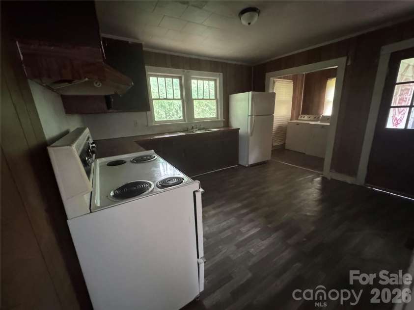 165 Stafford Drive, Salisbury, NC 28144.  MLS# CAR4409889, YatesRealty ID 41618. 