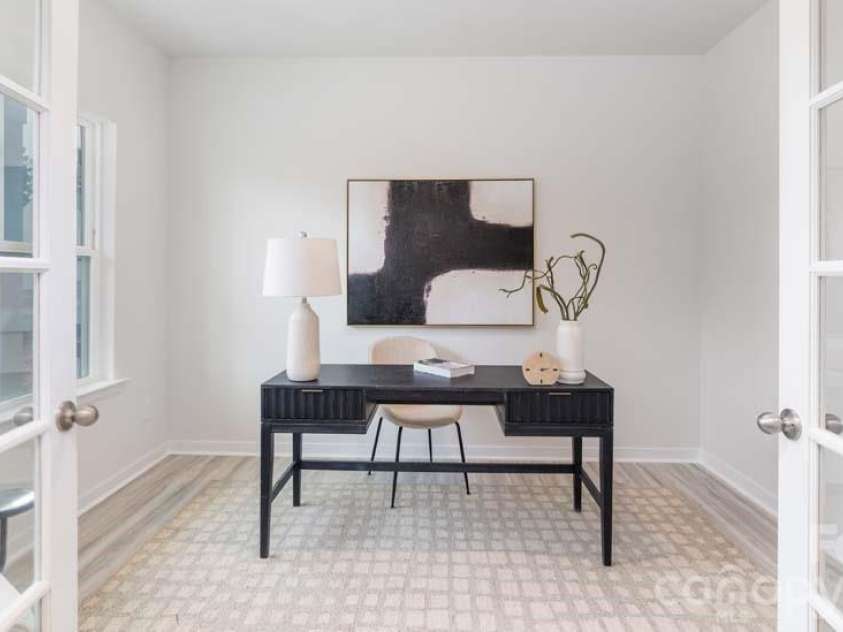 5128 Parker Forest Road, Charlotte, NC 28215.  MLS# CAR4397202, YatesRealty ID 41620. 