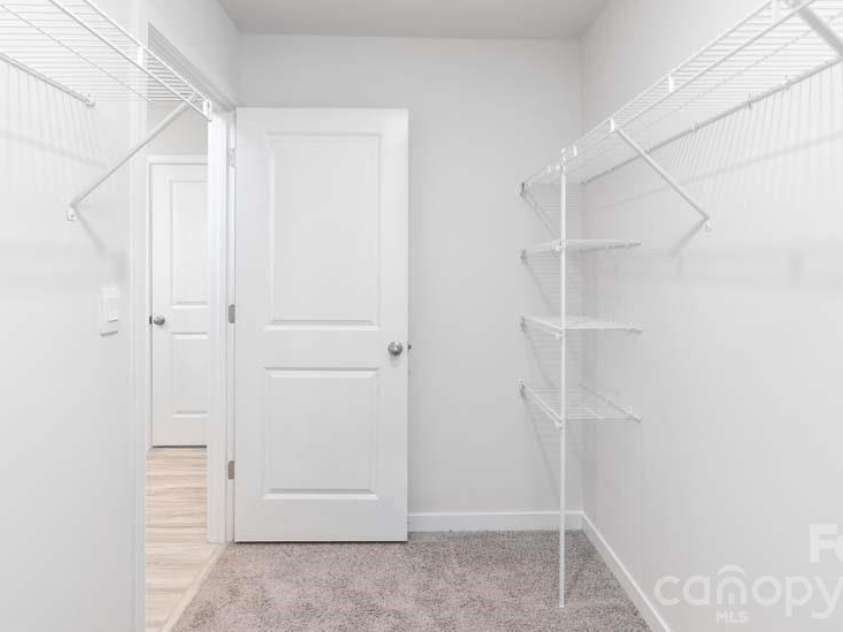 5128 Parker Forest Road, Charlotte, NC 28215.  MLS# CAR4397202, YatesRealty ID 41620. 