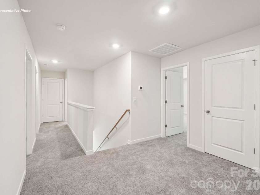 5124 Parker Forest Road, Charlotte, NC 28215.  MLS# CAR4397206, YatesRealty ID 41621. 