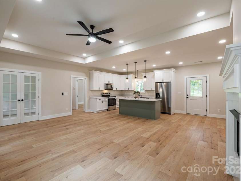 1008 Faith Court, Morganton, NC 28655.  MLS# CAR4311787, YatesRealty ID 41627. Beautiful Tray Ceiling 
