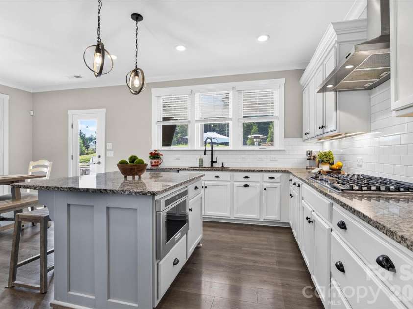 16184 Commodore Drive, Lancaster, SC 29720.  MLS# CAR4408562, YatesRealty ID 41628. 
