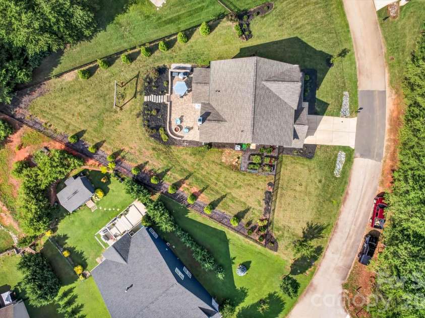 16184 Commodore Drive, Lancaster, SC 29720.  MLS# CAR4408562, YatesRealty ID 41628. 