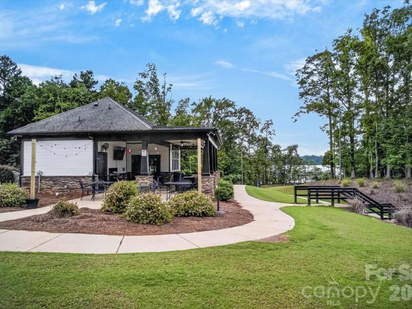 16184 Commodore Drive, Lancaster, SC 29720.  MLS# CAR4408562, YatesRealty ID 41628. 
