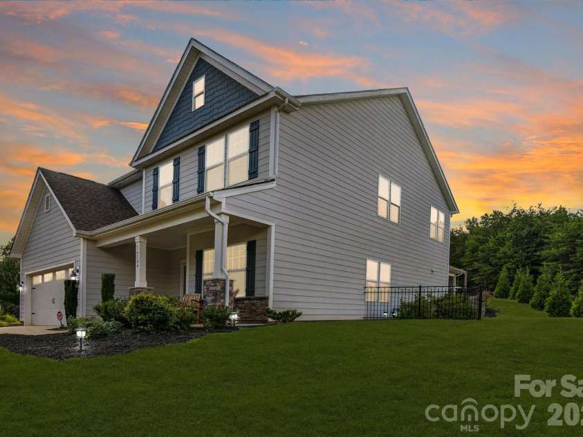 16184 Commodore Drive, Lancaster, SC 29720.  MLS# CAR4408562, YatesRealty ID 41628. Twilight Virtual Edit