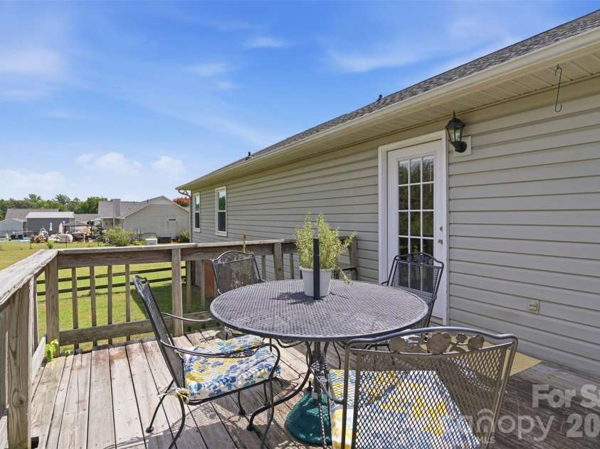 918 Tirzah Road, York, SC 29745.  MLS# CAR4407415, YatesRealty ID 41629. Patio