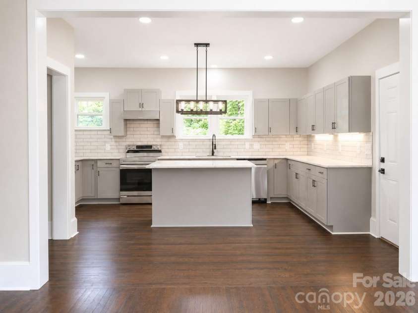 105 Inman Avenue, Bessemer City, NC 28016.  MLS# CAR4337137, YatesRealty ID 4163. Kitchen