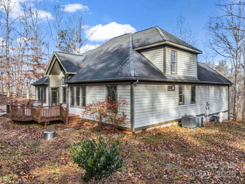 351 Rambling Creek, Tryon, NC 28782.  MLS# CAR4327105, YatesRealty ID 4163. 