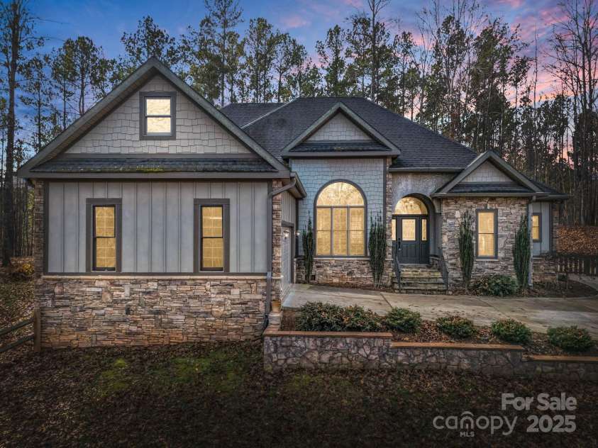 351 Rambling Creek, Tryon, NC 28782.  MLS# CAR4327105, YatesRealty ID 4163. 