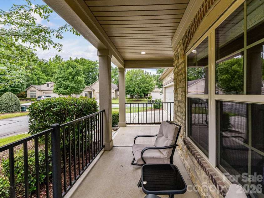 4415 Parkgate Drive, Matthews, NC 28105.  MLS# CAR4403700, YatesRealty ID 41630. 