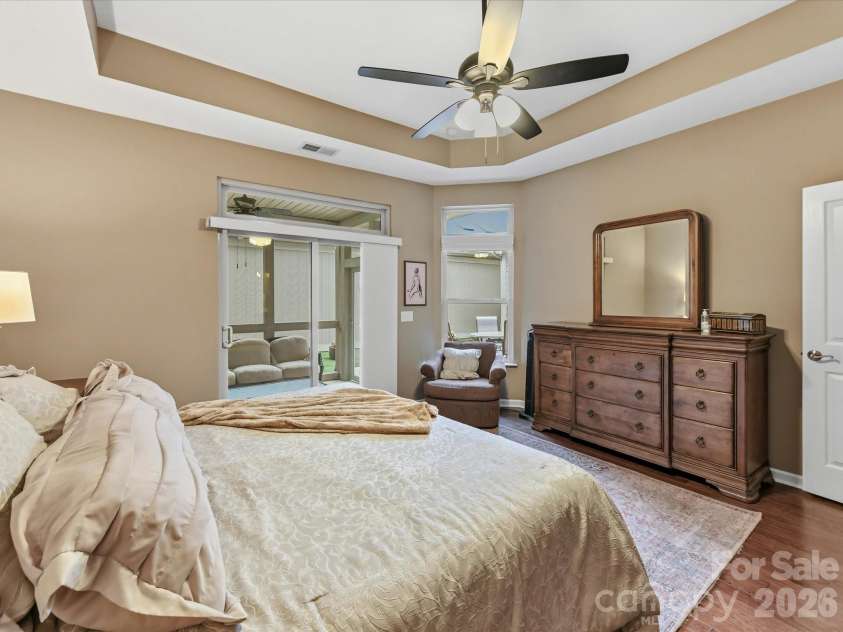 4415 Parkgate Drive, Matthews, NC 28105.  MLS# CAR4403700, YatesRealty ID 41630. 