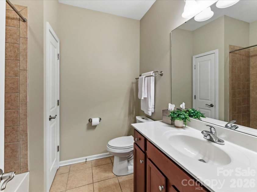 4415 Parkgate Drive, Matthews, NC 28105.  MLS# CAR4403700, YatesRealty ID 41630. 