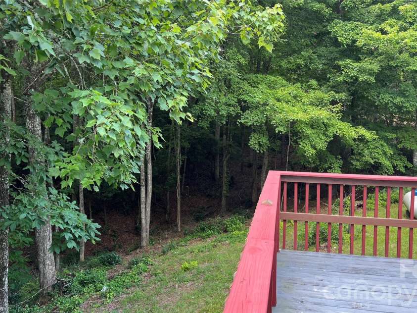 236 Forest Lane, Murphy, NC 28906.  MLS# CAR4402245, YatesRealty ID 41632. 