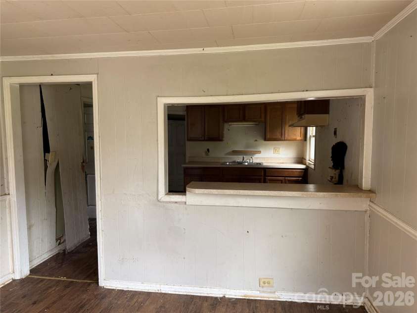 712 Myrtle Street, Gastonia, NC 28052.  MLS# CAR4410939, YatesRealty ID 41633. 
