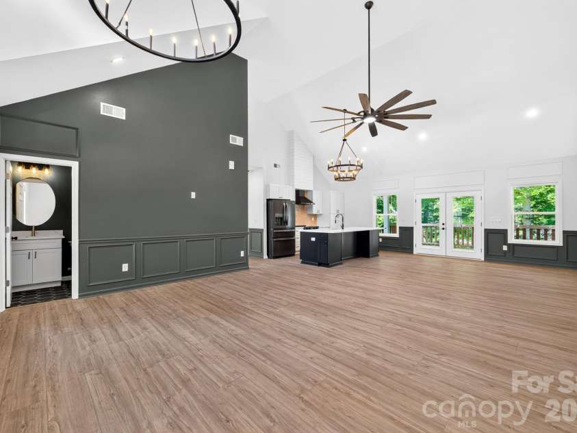 2013 Dogwood Trail, Shelby, NC 28150.  MLS# CAR4404167, YatesRealty ID 41634. 