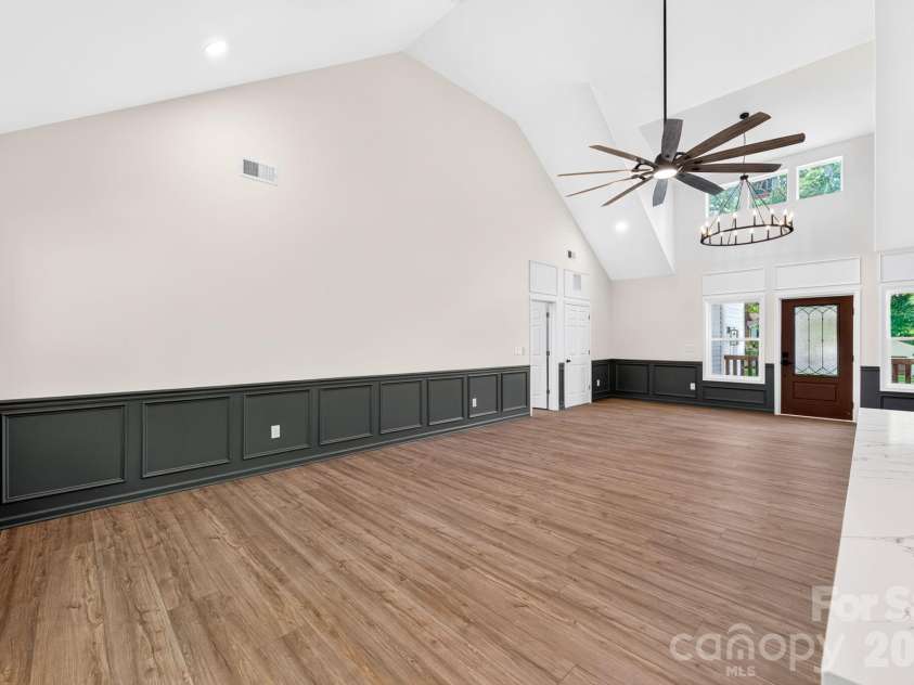 2013 Dogwood Trail, Shelby, NC 28150.  MLS# CAR4404167, YatesRealty ID 41634. 