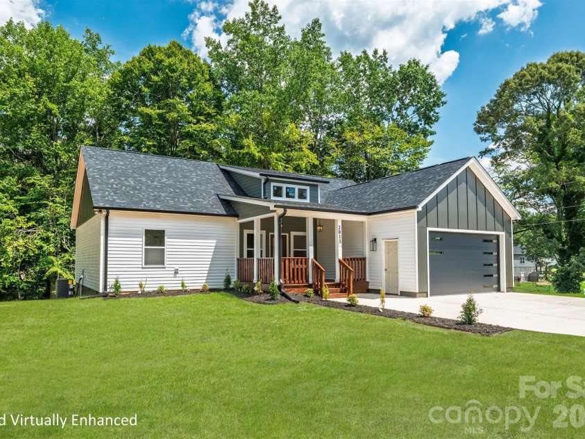 2013 Dogwood Trail, Shelby, NC 28150.  MLS# CAR4404167, YatesRealty ID 41634. 