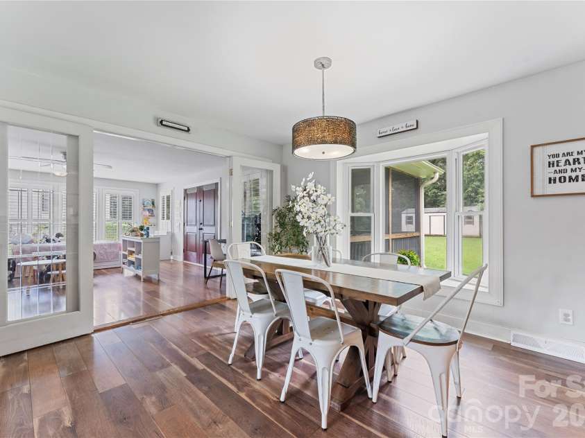 505 Amon Lane, Pineville, NC 28134.  MLS# CAR4407845, YatesRealty ID 41635. Dining Area