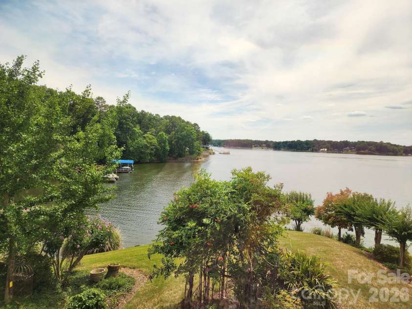 248 Periwinkle Lane, Lexington, NC 27292.  MLS# CAR4408783, YatesRealty ID 41636. 