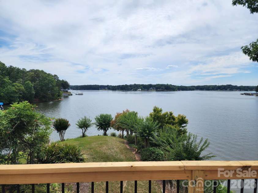 248 Periwinkle Lane, Lexington, NC 27292.  MLS# CAR4408783, YatesRealty ID 41636. 