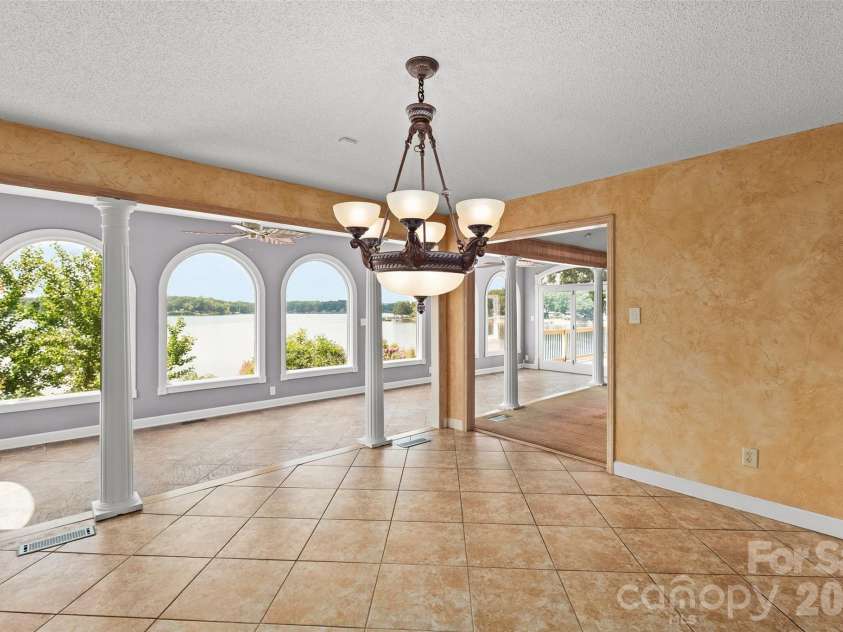 248 Periwinkle Lane, Lexington, NC 27292.  MLS# CAR4408783, YatesRealty ID 41636. 