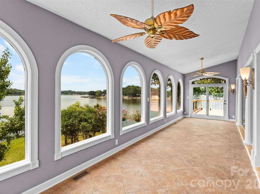 248 Periwinkle Lane, Lexington, NC 27292.  MLS# CAR4408783, YatesRealty ID 41636. 