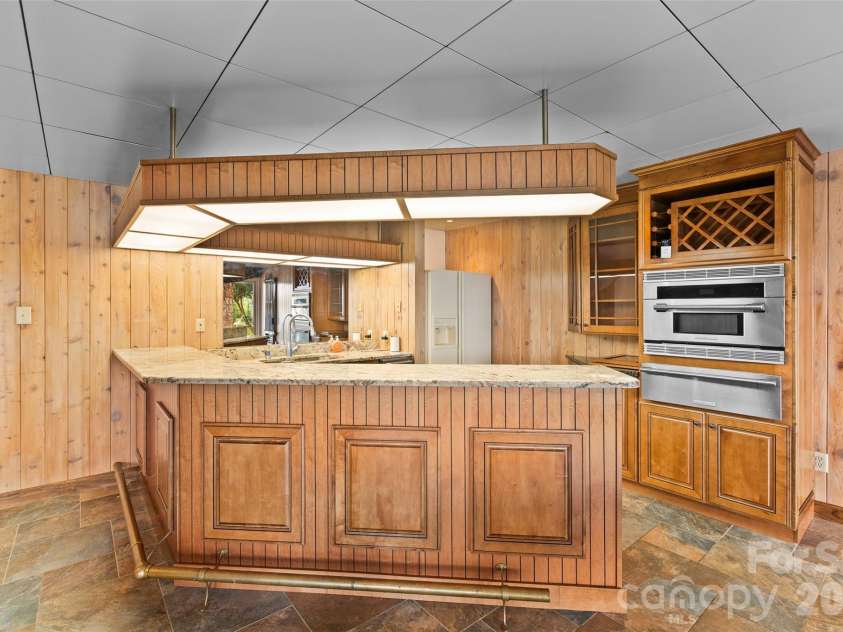 248 Periwinkle Lane, Lexington, NC 27292.  MLS# CAR4408783, YatesRealty ID 41636. 