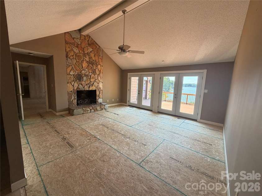 248 Periwinkle Lane, Lexington, NC 27292.  MLS# CAR4408783, YatesRealty ID 41636. 