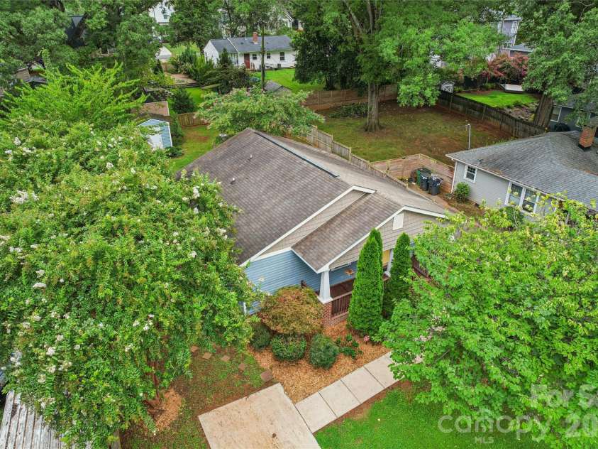 114 Turner Avenue, Charlotte, NC 28216.  MLS# CAR4408994, YatesRealty ID 41637. 