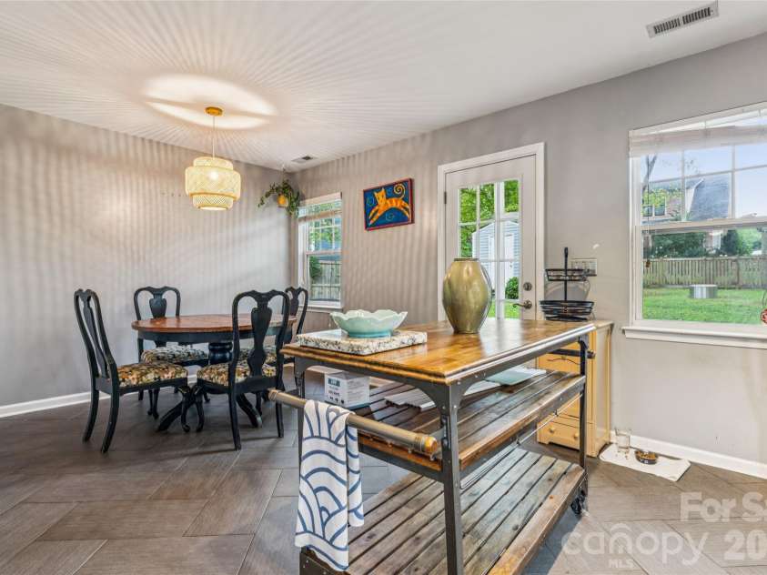 114 Turner Avenue, Charlotte, NC 28216.  MLS# CAR4408994, YatesRealty ID 41637. 