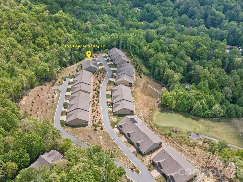 157 Copper Valley Lane, Hendersonville, NC 28739.  MLS# CAR4401396, YatesRealty ID 41639. Beauty & Serenity