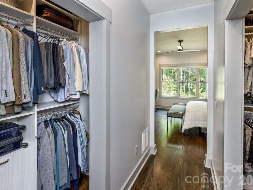 157 Copper Valley Lane, Hendersonville, NC 28739.  MLS# CAR4401396, YatesRealty ID 41639. Custom Primary Closets