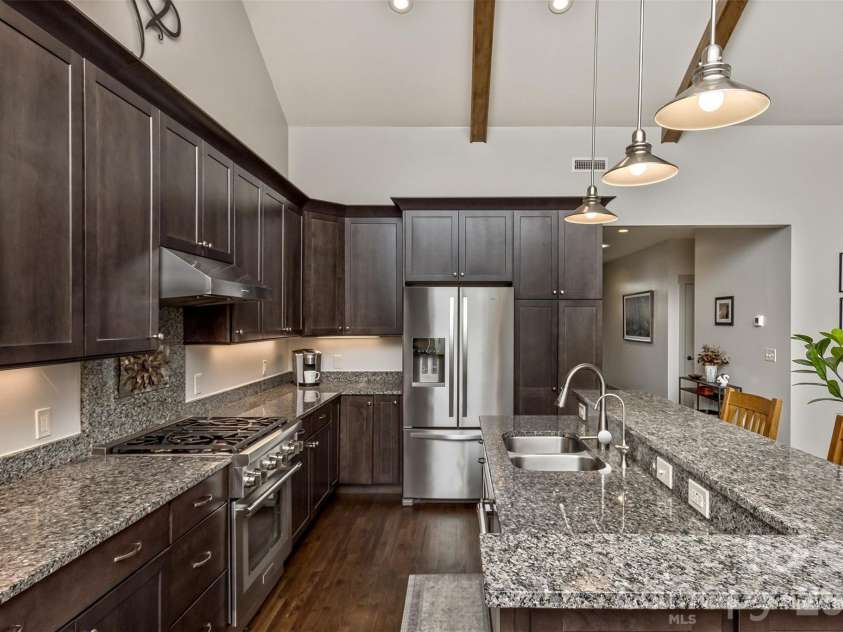157 Copper Valley Lane, Hendersonville, NC 28739.  MLS# CAR4401396, YatesRealty ID 41639. Room to Create