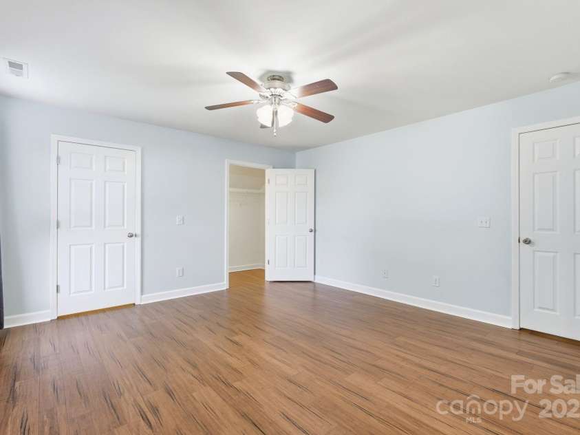 117 Chandler Drive, Mocksville, NC 27028.  MLS# CAR4311505, YatesRealty ID 4164. 