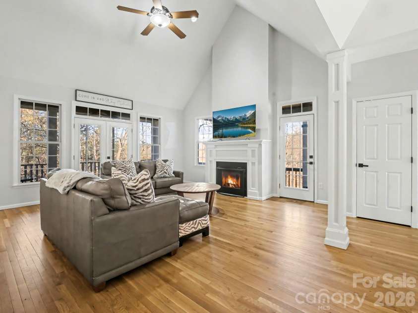 146 Major Fergusons Hill, Rutherfordton, NC 28139.  MLS# CAR4403132, YatesRealty ID 4164. Entry Into Great Room