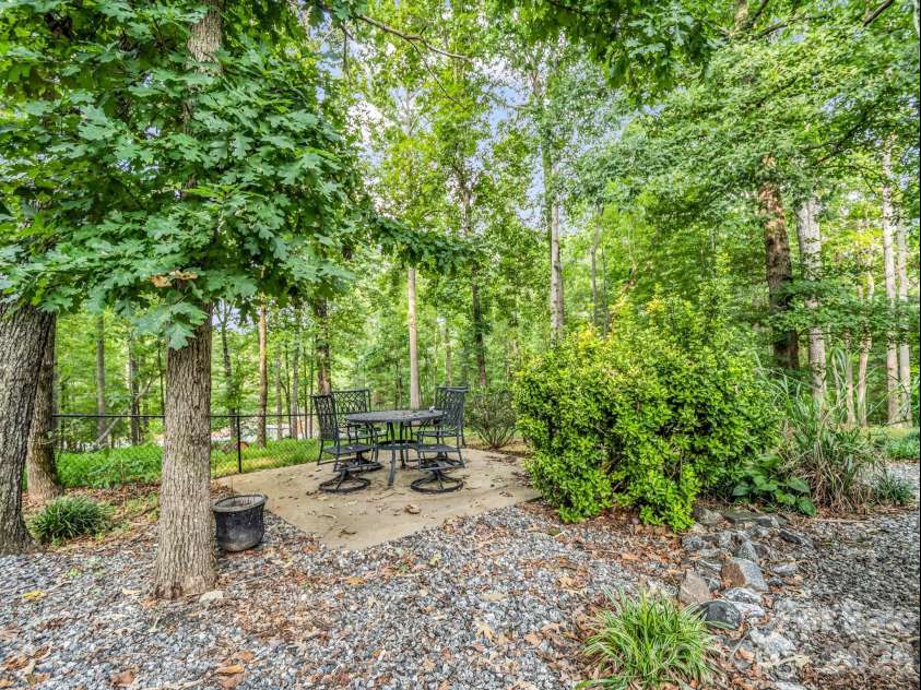 146 Major Fergusons Hill, Rutherfordton, NC 28139.  MLS# CAR4403132, YatesRealty ID 4164. Outside entertaining