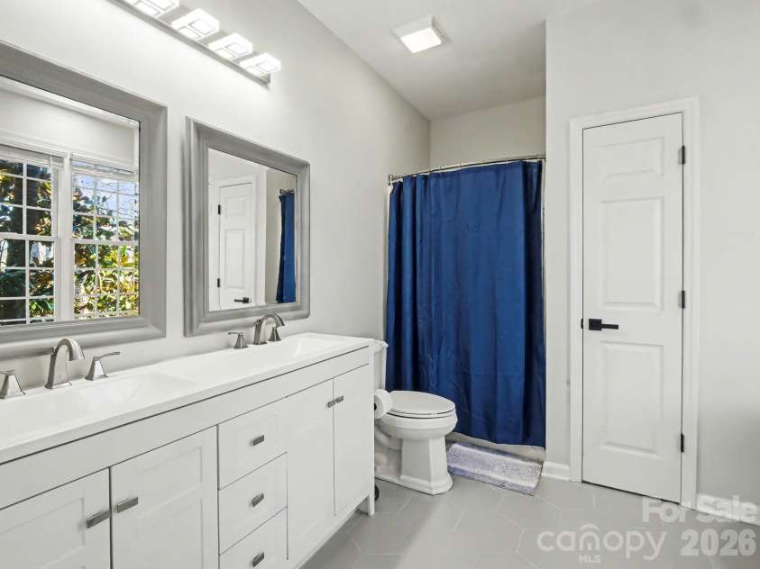 146 Major Fergusons Hill, Rutherfordton, NC 28139.  MLS# CAR4403132, YatesRealty ID 4164. Primary Bath