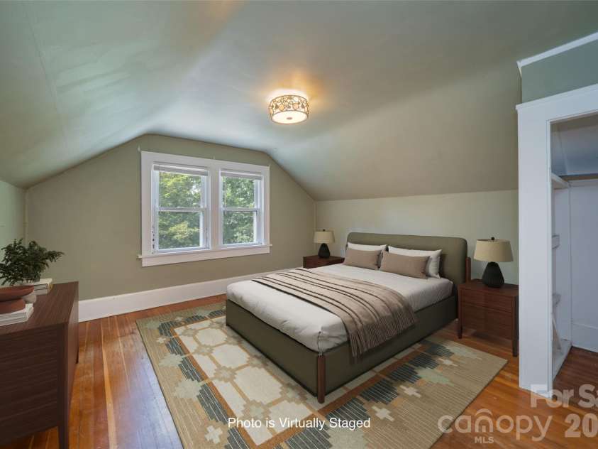 76 Starnes Cove Road, Asheville, NC 28806.  MLS# CAR4406015, YatesRealty ID 41642. VIRTUALLY STAGED