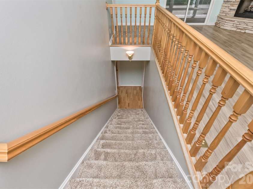 100 Titleist Way, Hendersonville, NC 28739.  MLS# CAR4407640, YatesRealty ID 41644. 