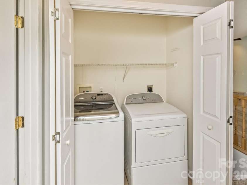 100 Titleist Way, Hendersonville, NC 28739.  MLS# CAR4407640, YatesRealty ID 41644. Laundry