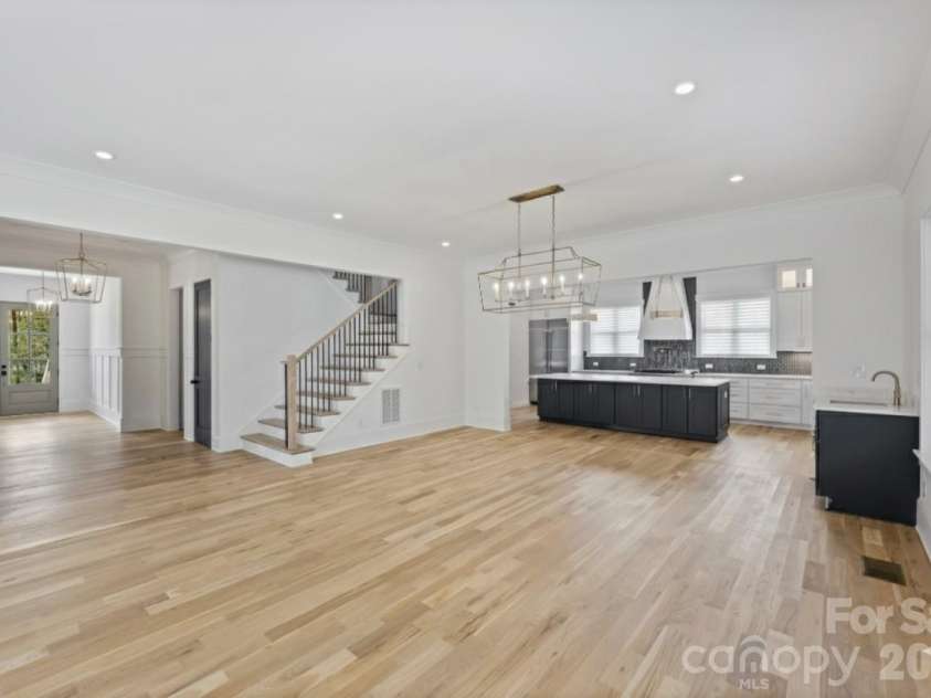 5014 Ohm Lane, Charlotte, NC 28270.  MLS# CAR4411173, YatesRealty ID 41646. 