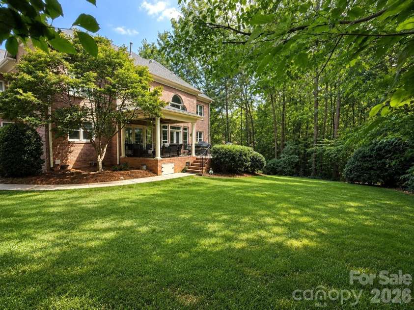 1009 Honors Court, Waxhaw, NC 28173.  MLS# CAR4409471, YatesRealty ID 41647. 
