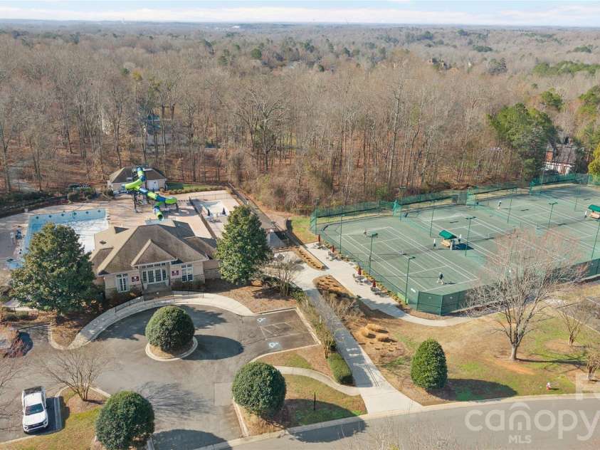 1009 Honors Court, Waxhaw, NC 28173.  MLS# CAR4409471, YatesRealty ID 41647. 
