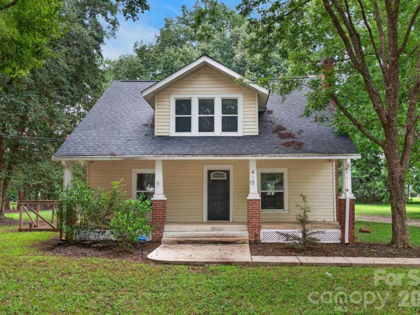 413 Main Street, Cleveland, NC 27013.  MLS# CAR4407248, YatesRealty ID 41649. 